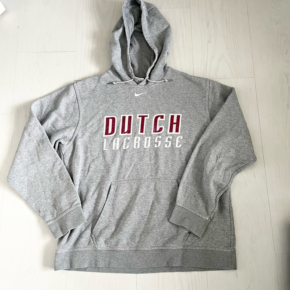 Center Logo Dutch Lacrosse Hoodie